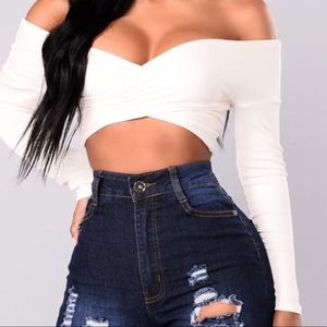 Fashion Nova: Myina Criss Cross Top